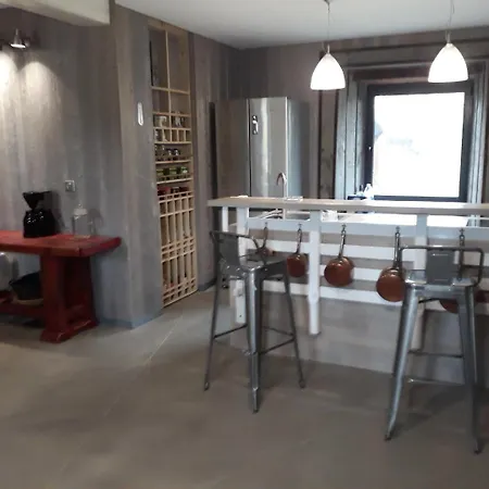 호텔 Le Chene Creux D'hotes 3*