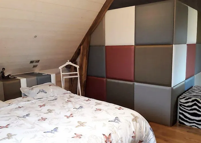 Le Chene Creux D'hotes Hotel 3*